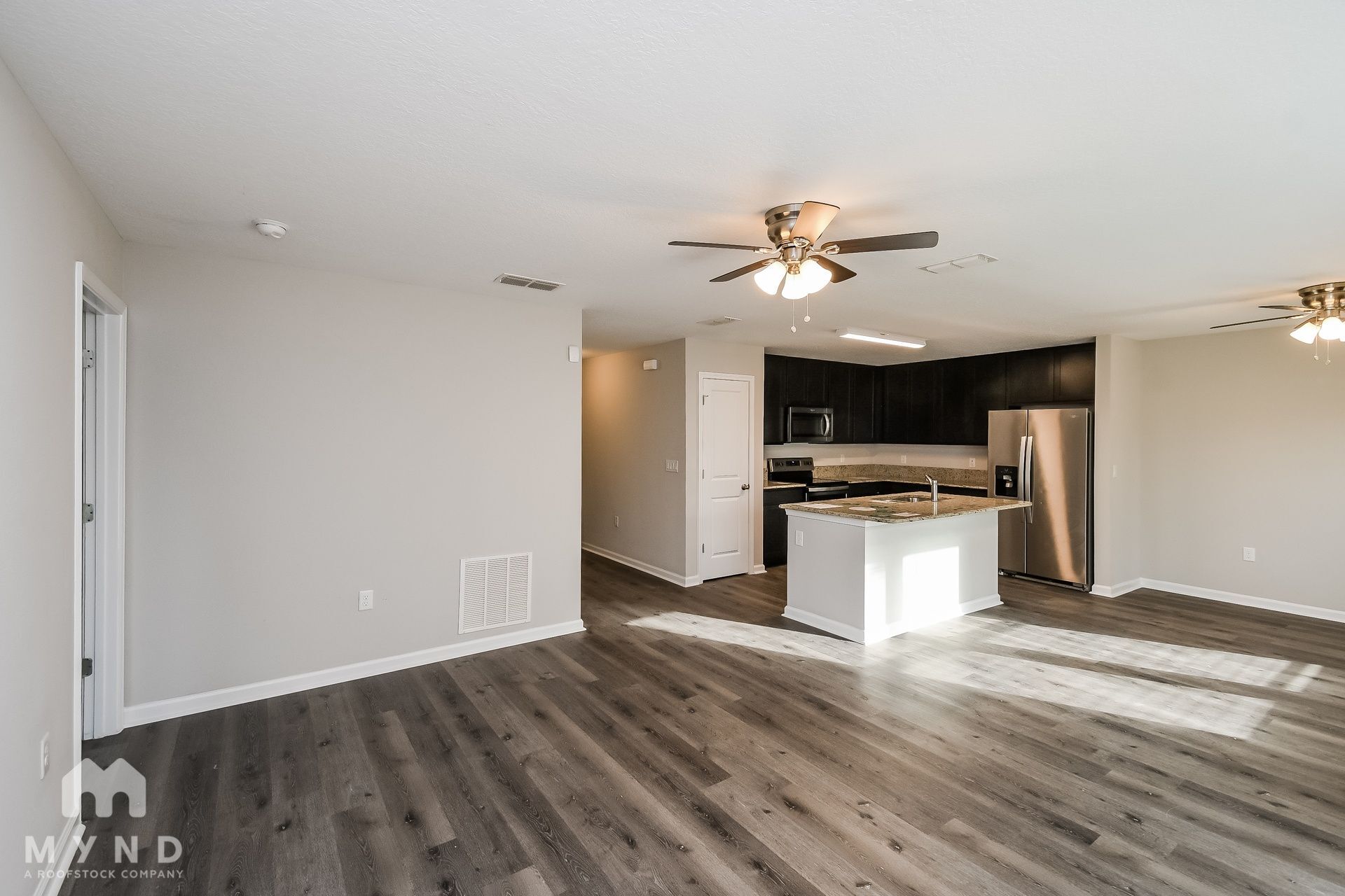 Building Photo - 12372 Cherry Bluff Dr