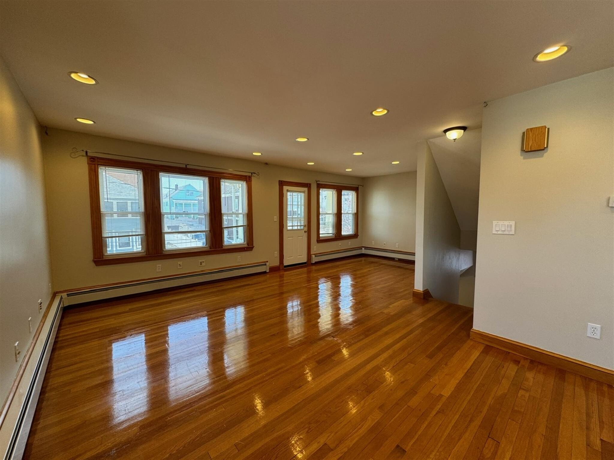 Building Photo - 14 Melville Rd