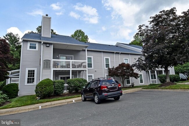 Building Photo - 12040 Cardamom Dr