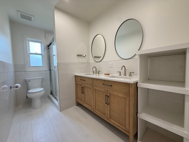 Building Photo - 49 Grant Ave