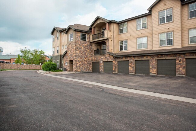 Building Photo - 4790 Wells Branch Heights
