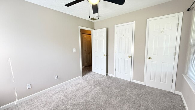 Building Photo - 2401 Mona Vista Ct