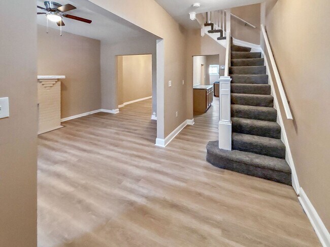 Building Photo - Beautifully Charming 3 Bedroom Home Available Now in Baltimore