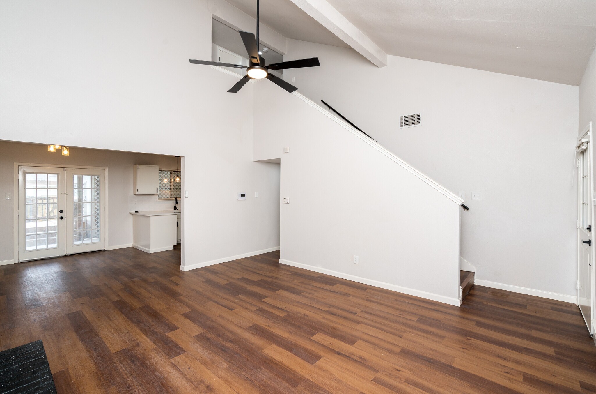 Building Photo - 731 Garden Meadow Dr