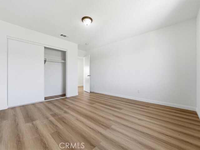 Building Photo - 2775 S Buena Vista Ave