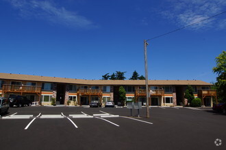 Building Photo - Meadowlark