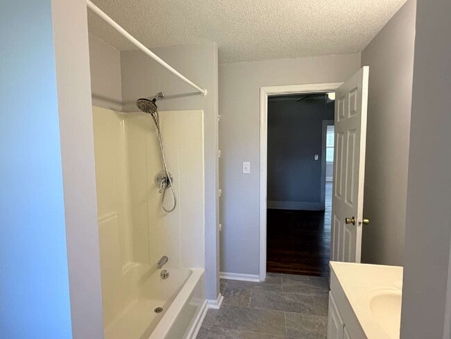 Building Photo - Rare Downtown Asheville Rental: 3BR/2BA House with Huge Yard & City Convenience- Dogs allowed!