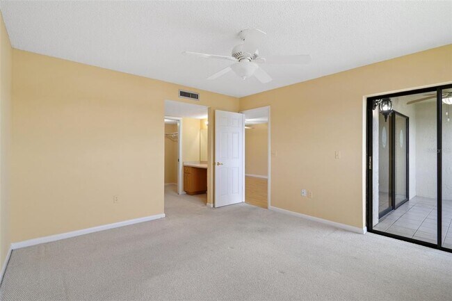 Building Photo - 8150 Brent St