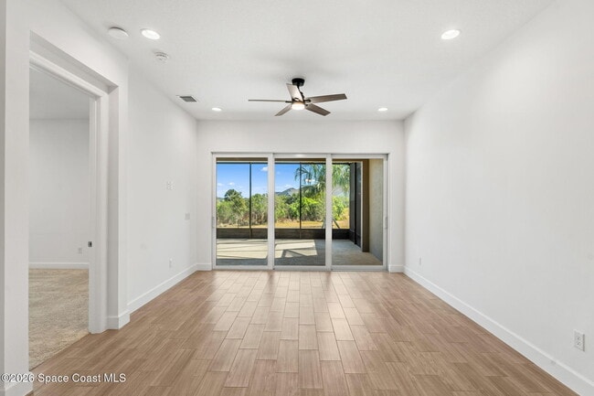 Building Photo - 3168 Avalonia Dr