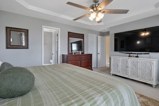 Building Photo - Stunning 4 Bed 3.5 Bath Home with Bonus Ro...