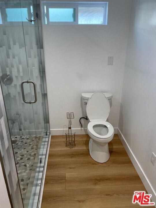 Building Photo - 8010 Longridge Ave