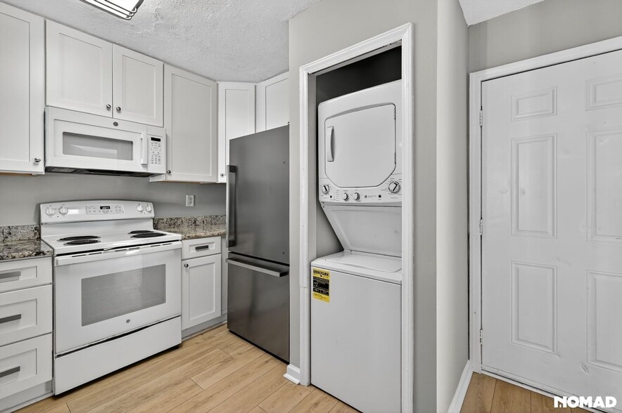 Building Photo - 209 Sunn Aire Ct