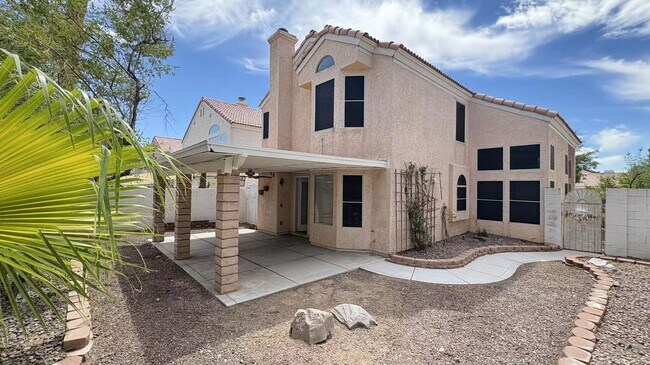 Building Photo - 7824 Millhopper Ave