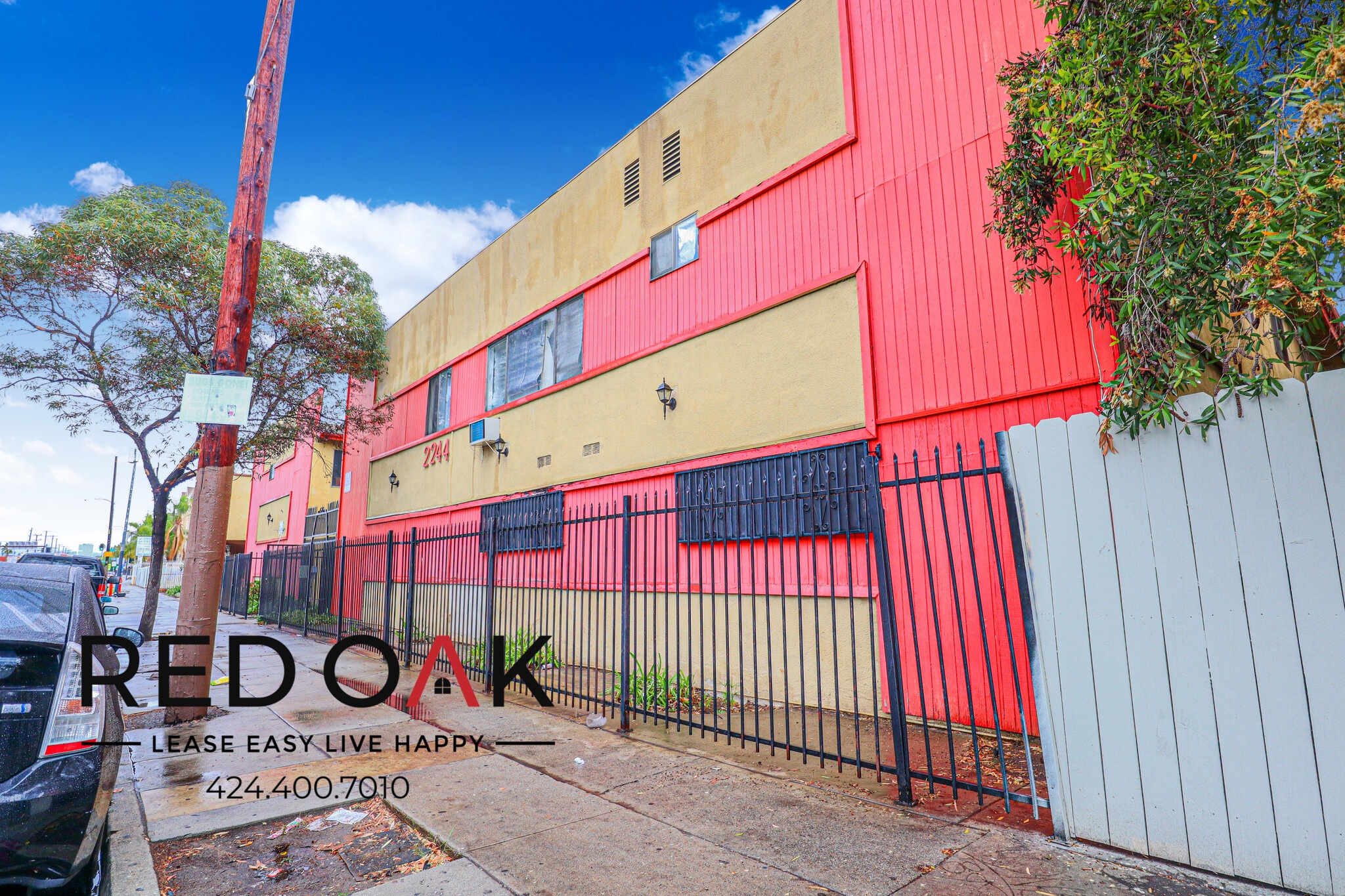 Building Photo - 2244 S Western Ave