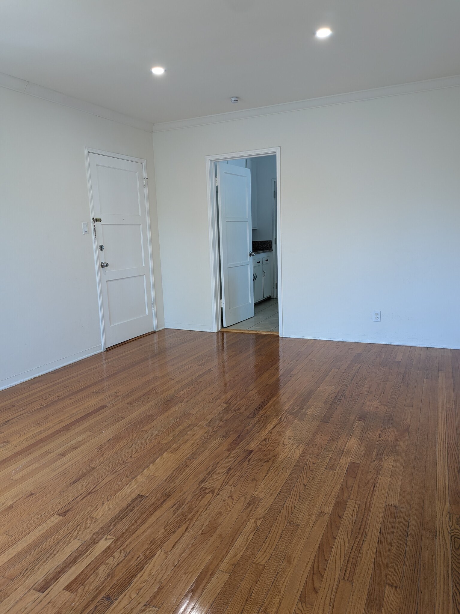 Building Photo - 132 Lukens Pl