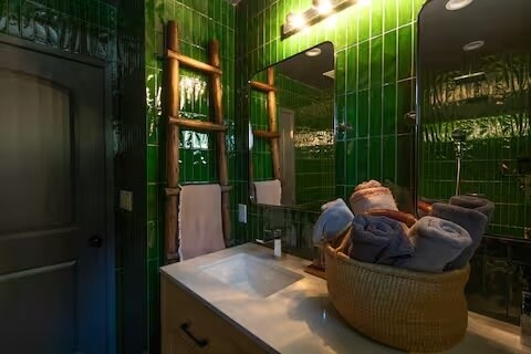 Building Photo - 5234 Ethel Ave