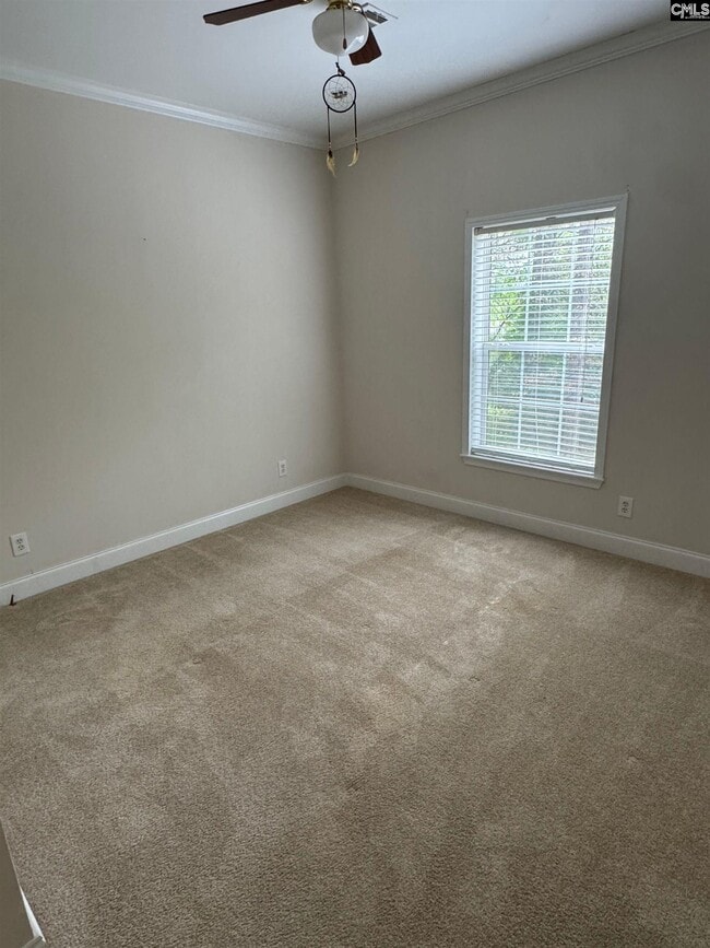 Building Photo - 121 Summerfield Dr