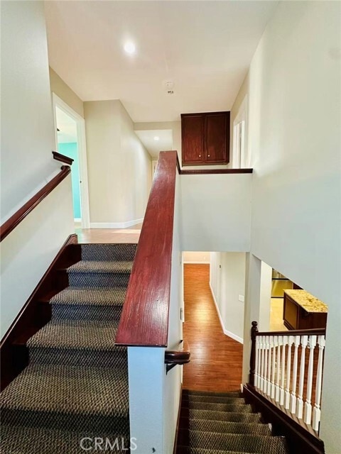 Building Photo - 4872 Vía Alista