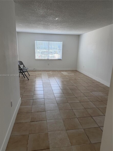 Building Photo - 4050 NW 135th St
