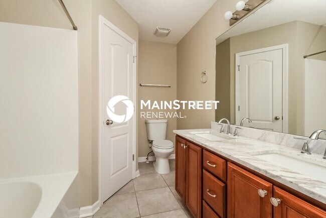 Building Photo - 3 Bedroom Pet-Friendly Home in La Vergne, ...
