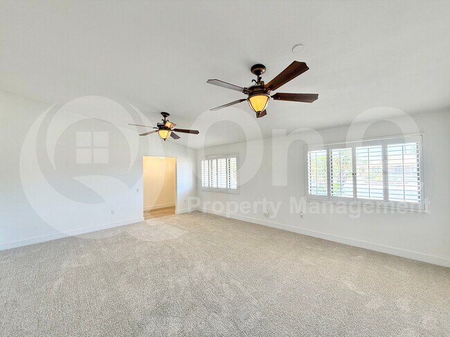 Building Photo - 12810 W Blue Bonnet Dr