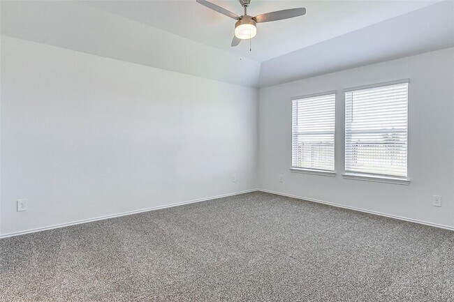 Building Photo - 4953 Almond Ter Dr