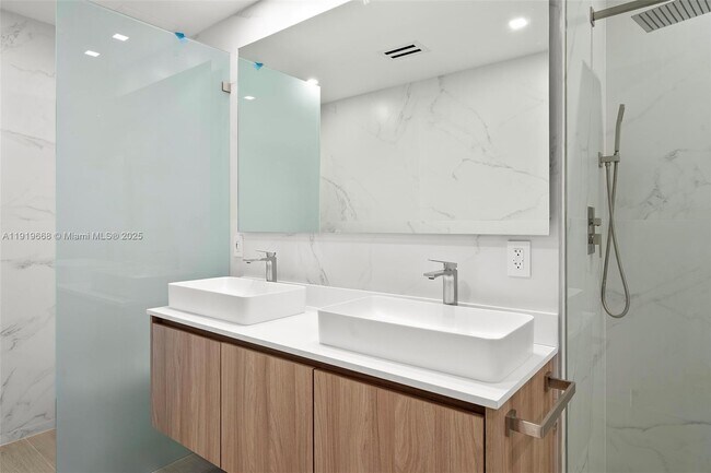 Building Photo - 7291 SW 129th St