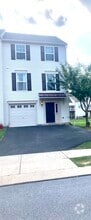 Building Photo - 139 Exeter Ln