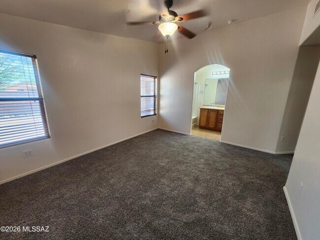 Building Photo - 4123 E Coolbrooke Dr