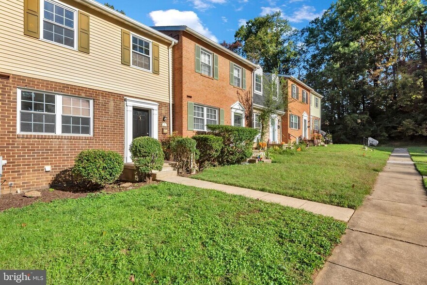 Building Photo - 4 Summit Green Ct