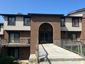Building Photo - 4928 W Brigantine Ct