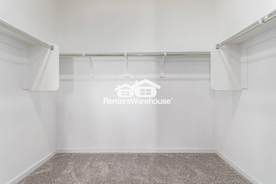 Building Photo - 6824 W Vly Vw Dr