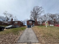 Building Photo - Section 8 welcome and encouraged