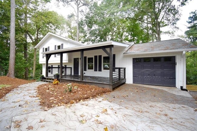 Building Photo - 260 Moonshadow Ct