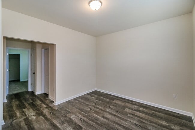 Building Photo - 520 Overo Dr