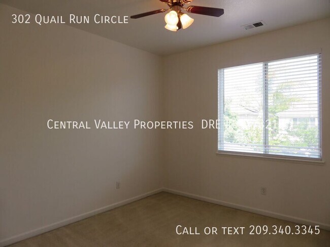 Building Photo - 302 Quail Run Cir