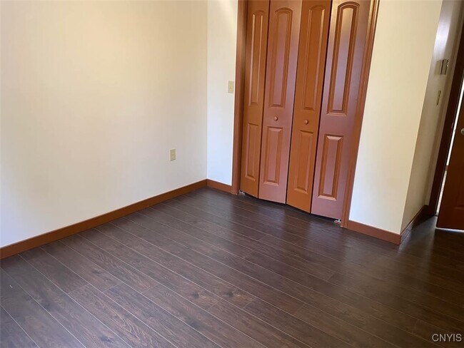 Building Photo - 41 Peat Bed Rd