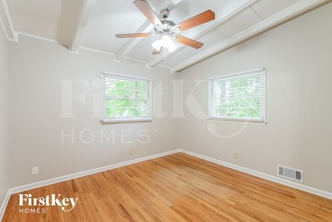 Building Photo - 3162 Nottaway Ct