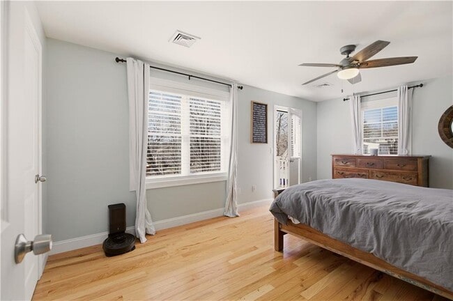 Building Photo - 3 Rego Ave