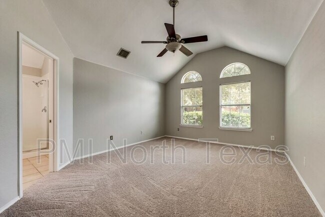 Building Photo - 12421 Bruschetta Dr