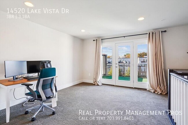 Building Photo - 14520 Lake Vista Dr