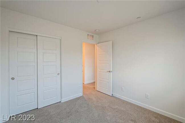 Building Photo - Charming Retreat in 89011