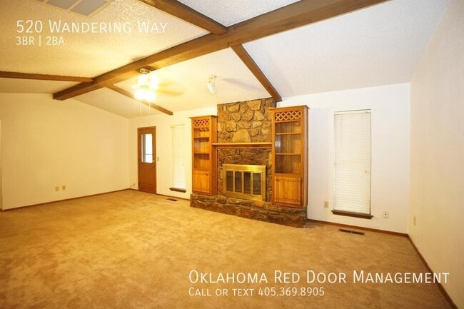 Building Photo - 520 Wandering Way