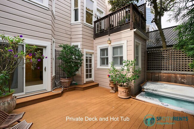 Building Photo - Sun-filled Presidio Heights Residence w/ Private Deck, Hot Tub & Garage Parking