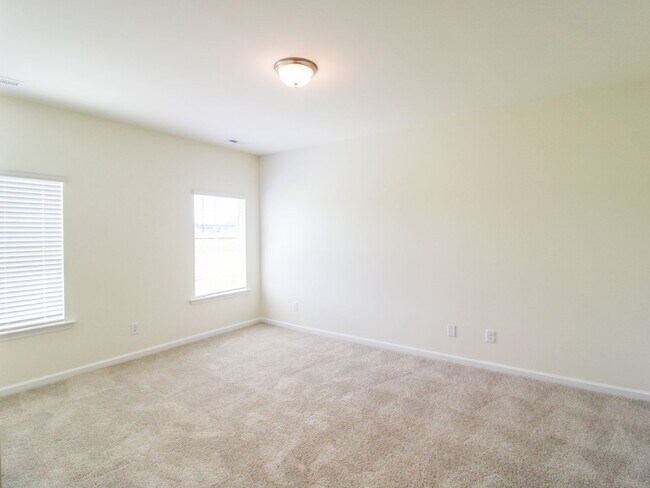 Building Photo - 13791 Hill Place Ln