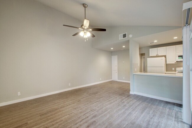 Building Photo - 409 Blackson Ave