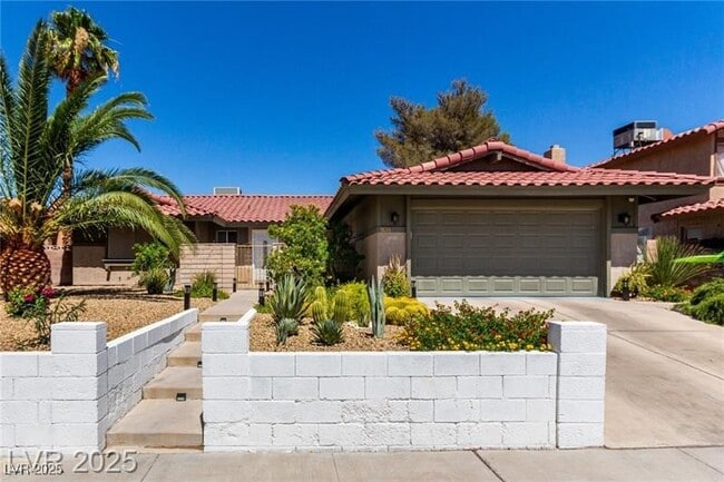 Building Photo - 3826 S Edmond St