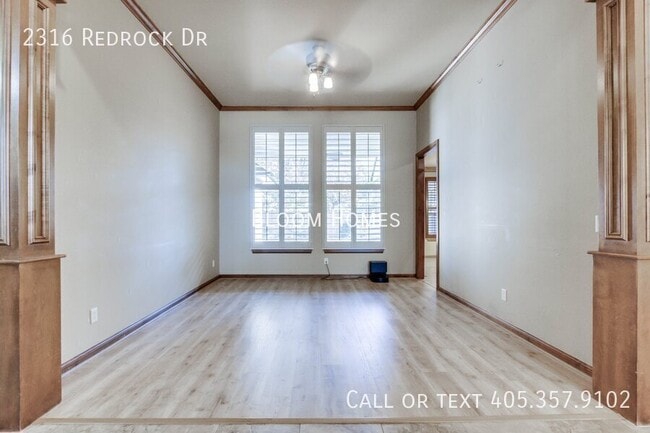 Building Photo - 2316 Redrock Dr