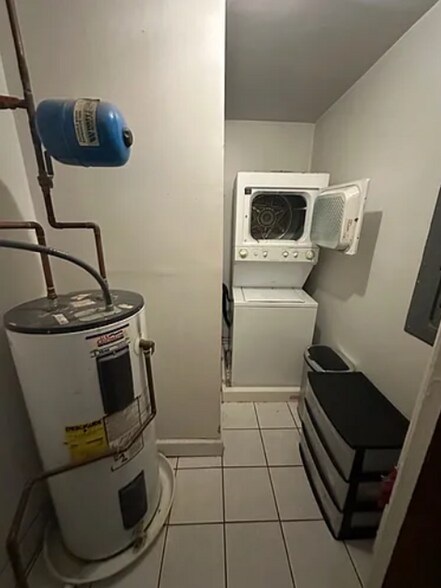 Building Photo - 2359 Ohio Ave