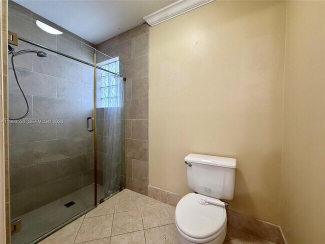 Building Photo - 15021 SW 141st Ln